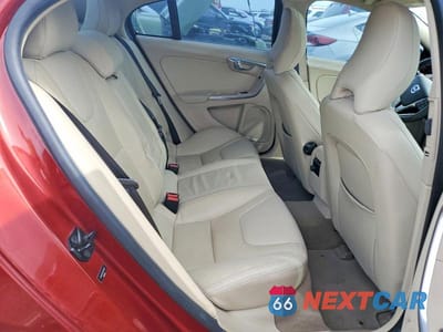 Zdjęcie 10 z 12 samochodu: 2012 VOLVO S60 T5 VIN:YV1622FS3C2137381 - miniatura