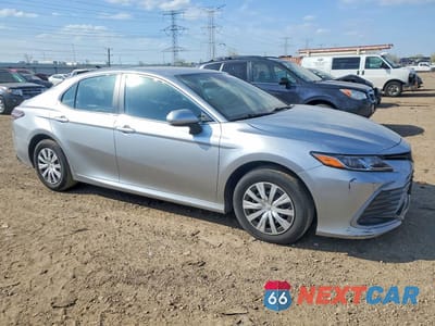 Czwarte zdjęcie samochodu z boku: 2024 TOYOTA CAMRY HYBRID LE VIN:4T1C31AK3RU627920 - miniatura