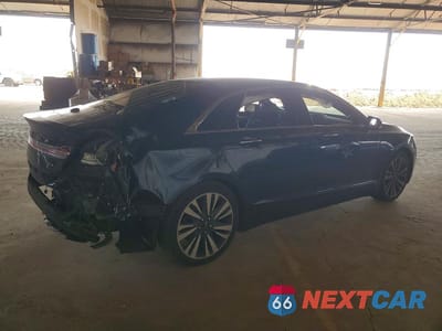Trzecie zdjęcie samochodu z tyłu: 2017 LINCOLN MKZ RESERVE VIN:3LN6L5E98HR603369 - miniatura
