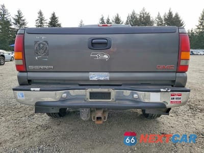 Zdjęcie 6 z 11 samochodu: 2001 GMC SIERRA K2500 HEAVY DUTY VIN:1GTHK23U11F108777 - miniatura
