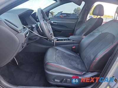 Zdjęcie 7 z 12 samochodu: 2021 HYUNDAI SONATA SEL PLUS VIN:5NPEJ4J22MH064091 - miniatura