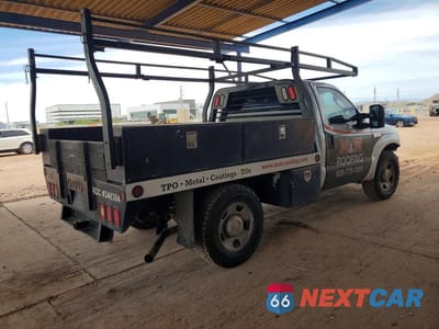 Trzecie zdjęcie samochodu z tyłu: 2005 FORD F350 SRW SUPER DUTY VIN:1FTWF30Y55EC72652 - miniatura