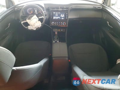 Zdjęcie 8 z 12 samochodu: 2022 HYUNDAI TUCSON SE VIN:5NMJACAEXNH093713 - miniatura