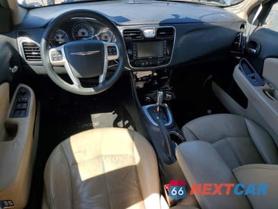 Zdjęcie 8 z 12 samochodu: 2012 CHRYSLER 200 LIMITED VIN:1C3CCBCB8CN305027 - miniatura