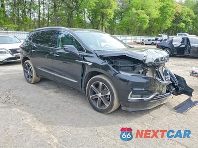 Czwarte zdjęcie samochodu z boku: 2021 BUICK ENCLAVE ESSENCE VIN:5GAEVAKW2MJ210518 - miniatura
