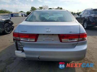 Zdjęcie 6 z 12 samochodu: 2003 HONDA ACCORD EX VIN:1HGCM56663A018383 - miniatura