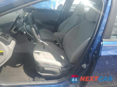 Zdjęcie 7 z 12 samochodu: 2015 HYUNDAI ACCENT GLS VIN:KMHCT4AE0FU833350 - miniatura