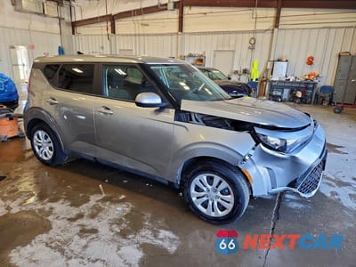 Czwarte zdjęcie samochodu z boku: 2025 KIA SOUL LX VIN:KNDJ23AU3S7927392 - miniatura