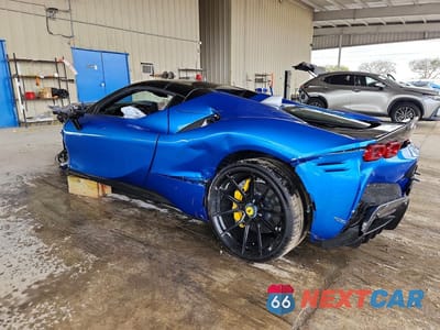 Drugie zdjęcie samochodu z przodu: 2022 FERRARI SF 90 SPIDER VIN:ZFF96NMA7N0275914 - miniatura