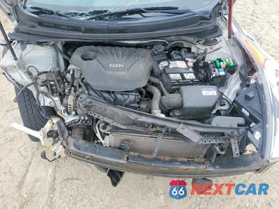 Zdjęcie 12 z 13 samochodu: 2016 HYUNDAI VELOSTER BASE VIN:KMHTC6AD9GU282582 - miniatura