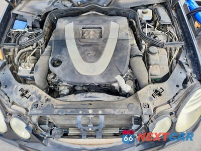 Zdjęcie 11 z 12 samochodu: 2007 MERCEDES-BENZ E 550 VIN:WDBUF72X27A999002 - miniatura