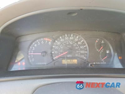 Zdjęcie 9 z 12 samochodu: 2005 TOYOTA COROLLA CE VIN:2T1BR32E55C330237 - miniatura