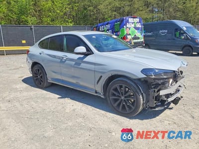 Czwarte zdjęcie samochodu z boku: 2025 BMW X4 XDRIVE30I VIN:5UX33DT00S9X92784 - miniatura