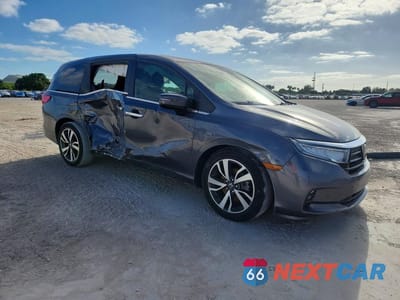 Czwarte zdjęcie samochodu z boku: 2023 HONDA ODYSSEY TOURING VIN:5FNRL6H85PB047449 - miniatura