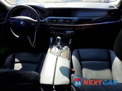 Zdjęcie 8 z 12 samochodu: 2013 BMW 528 XI VIN:WBAXH5C59DD112805 - miniatura