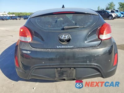 Zdjęcie 6 z 12 samochodu: 2016 HYUNDAI VELOSTER BASE VIN:KMHTC6AD4GU249022 - miniatura