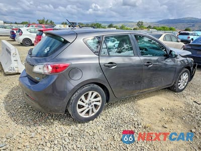 Trzecie zdjęcie samochodu z tyłu: 2013 MAZDA 3 I VIN:JM1BL1MP6D1721579 - miniatura