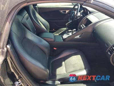 Zdjęcie 10 z 12 samochodu: 2016 JAGUAR F-TYPE VIN:SAJWA6ET0G8K34794 - miniatura
