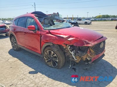 Czwarte zdjęcie samochodu z boku: 2022 MAZDA CX-5 PREMIUM PLUS VIN:JM3KFBEM8N0605123 - miniatura