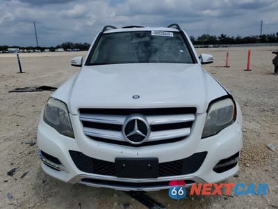Piąte zdjęcie samochodu w środku: 2015 MERCEDES-BENZ GLK 350 4MATIC VIN:WDCGG8JB3FG387985 - miniatura