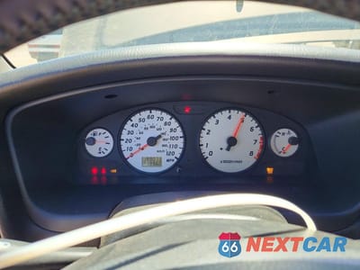 Zdjęcie 9 z 13 samochodu: 2002 NISSAN PATHFINDER SE VIN:JN8DR09Y72W720142 - miniatura