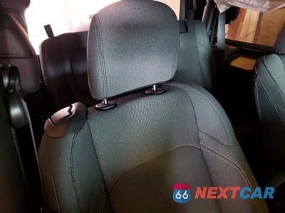 Zdjęcie 10 z 12 samochodu: 2025 JEEP WRANGLER SPORT VIN:1C4PJXAN3SW553160 - miniatura