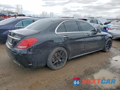 Trzecie zdjęcie samochodu z tyłu: 2017 MERCEDES-BENZ C 300 4MATIC VIN:55SWF4KB0HU188237 - miniatura