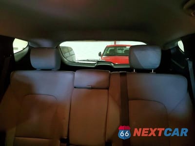 Zdjęcie 10 z 13 samochodu: 2017 HYUNDAI SANTA FE SPORT 2.4L VIN:5XYZU3LB4HG421395 - miniatura