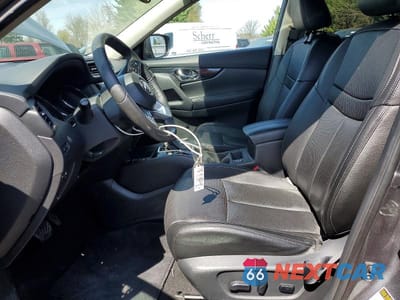 Zdjęcie 7 z 13 samochodu: 2019 NISSAN ROGUE SL VIN:5N1AT2MV9KC781496 - miniatura