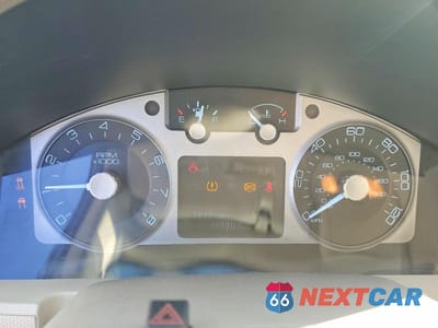 Zdjęcie 9 z 12 samochodu: 2011 MERCURY MARINER VIN:4M2CN8B76BKJ01083 - miniatura