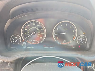 Zdjęcie 9 z 14 samochodu: 2016 BMW X3 XDRIVE28I VIN:5UXWX9C5XG0D88657 - miniatura
