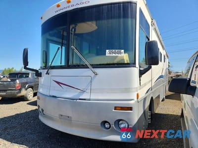 Drugie zdjęcie samochodu z przodu: 2001 WINNEBAGO MOTORHOME VIN:4UZAAHAK41CJ36093 - miniatura