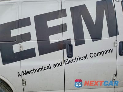 Zdjęcie 10 z 12 samochodu: 2019 CHEVROLET EXPRESS 2500 CARGO UTILITY / SERVICE VAN VIN:1GCWGAFP9K1368299 - miniatura