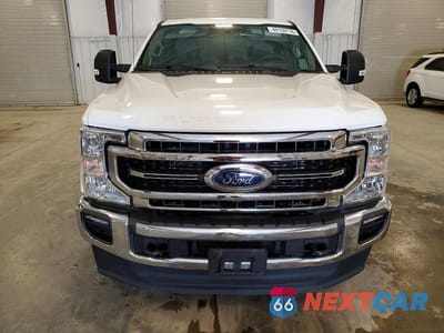 Piąte zdjęcie samochodu w środku: 2022 FORD F350 SUPER DUTY VIN:1FT8W3BN3NED56660 - miniatura