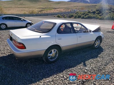 Trzecie zdjęcie samochodu z tyłu: 1996 LEXUS ES 300 VIN:JT8BF12GXT0146707 - miniatura