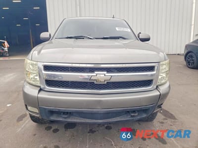 Piąte zdjęcie samochodu w środku: 2007 CHEVROLET SILVERADO K1500 VIN:2GCEK19J171557435 - miniatura