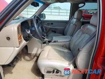 Zdjęcie 7 z 13 samochodu: 2001 CHEVROLET SUBURBAN K1500 VIN:3GNFK16T21G190660 - miniatura