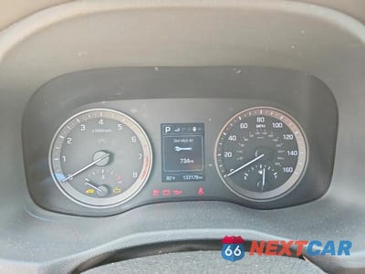 Zdjęcie 9 z 12 samochodu: 2017 HYUNDAI TUCSON LIMITED VIN:KM8J33A23HU563346 - miniatura