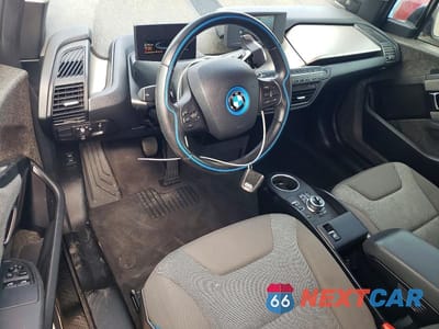 Zdjęcie 8 z 12 samochodu: 2018 BMW I3 BEV VIN:WBY7Z2C54JVB88650 - miniatura