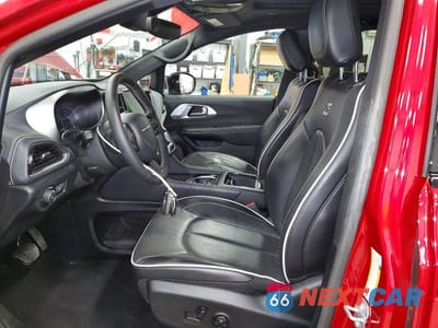 Zdjęcie 7 z 13 samochodu: 2024 CHRYSLER PACIFICA HYBRID SELECT VIN:2C4RC1S73RR181449 - miniatura