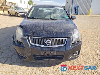 Piąte zdjęcie samochodu w środku: 2012 NISSAN SENTRA 2.0 VIN:3N1AB6AP4CL700899 - miniatura