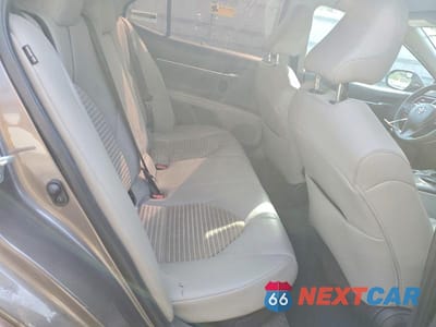 Zdjęcie 10 z 12 samochodu: 2023 TOYOTA CAMRY HYBRID SE VIN:4T1G31AK8PU607628 - miniatura