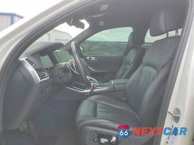 Zdjęcie 7 z 14 samochodu: 2021 BMW X5 SDRIVE 40I VIN:5UXCR4C00M9F17887 - miniatura