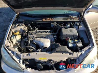 Zdjęcie 11 z 11 samochodu: 2002 TOYOTA CAMRY LE VIN:4T1BE32K92U016070 - miniatura