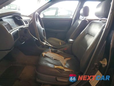 Zdjęcie 7 z 12 samochodu: 2000 TOYOTA CAMRY CE VIN:4T1BG22K7YU965470 - miniatura
