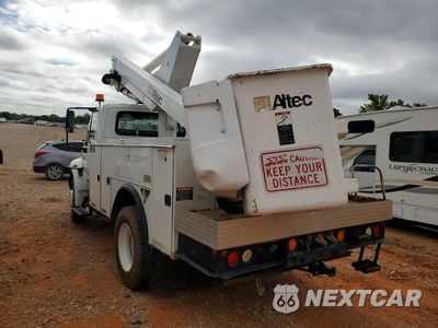 Trzecie zdjęcie samochodu z tyłu: 2007 INTERNATIONAL 4200 BUCKET TRUCK VIN:1HTMPAFL27H340897 - miniatura