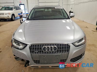 Piąte zdjęcie samochodu w środku: 2015 AUDI A4 ALLROAD PREMIUM VIN:WA1TFAFL8FA107247 - miniatura