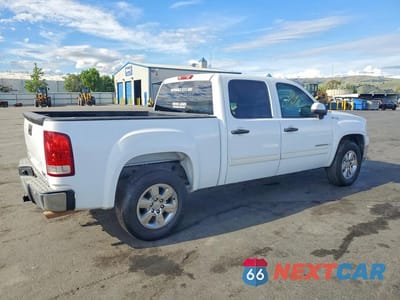 Trzecie zdjęcie samochodu z tyłu: 2009 GMC SIERRA C1500 HYBRID VIN:2GTFC135691132003 - miniatura