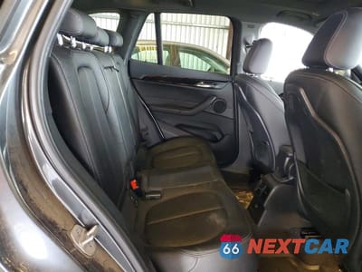 Zdjęcie 11 z 13 samochodu: 2018 BMW X1 XDRIVE28I VIN:WBXHT3C30J5K31053 - miniatura