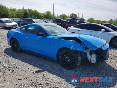 Czwarte zdjęcie samochodu z boku: 2024 FORD MUSTANG VIN:1FA6P8THXR5128709 - miniatura